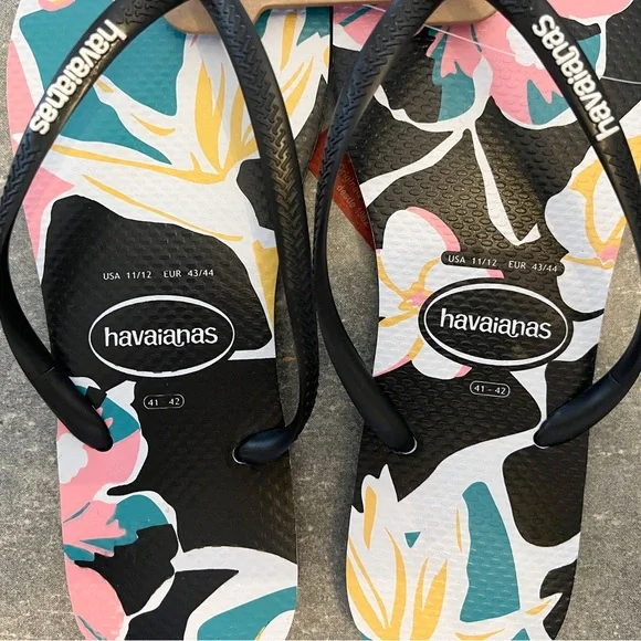 🌸 HAVAIANAS Tropical Flip Flops Sandals Shoes NWT - Picture 2 of 4